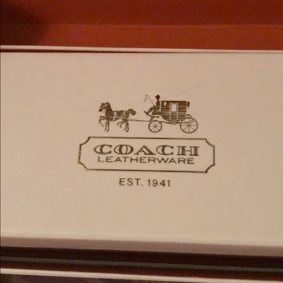 Coach watch - Picture 8 of 8